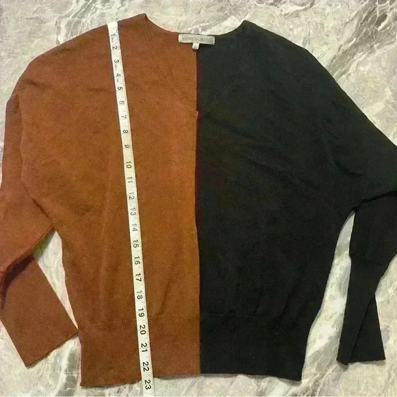 Madison + Hudson Thin V-Neck Colorblock Brown Black Dolman Sleeve Sweater Large - Picture 4 of 9